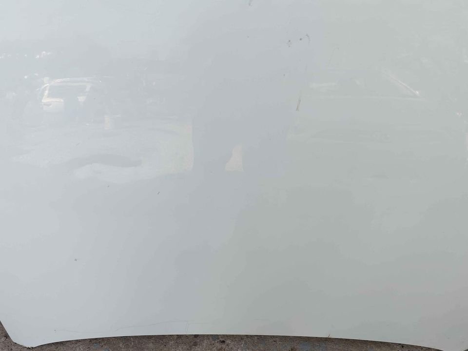 Capot Volkswagen Bora 2015 - 2018 - Imagen 4