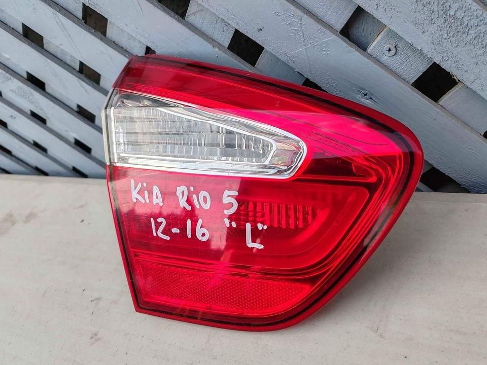 Foco trasero de portalón izquierdo Kia Rio 5 2012 - 2016 - Imagen 3