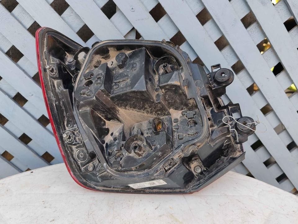 Foco trasero derecho Audi Q2 2016 - 2021 - Imagen 6