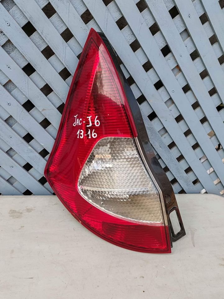 Foco trasero izquierdo JAC J6 2013 - 2016