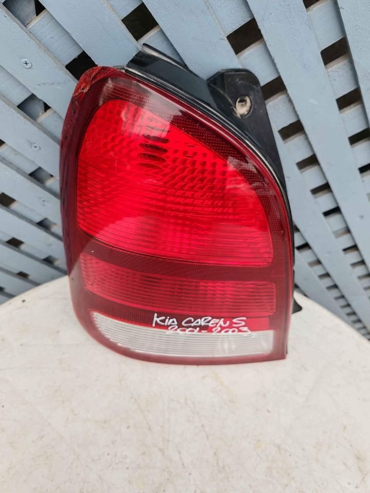 Foco trasero izquierdo kia Carens 2001 - 2003 - Imagen 4