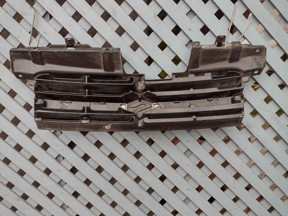 Mascara Suzuki Ignis 2001 - 2009 - Imagen 7