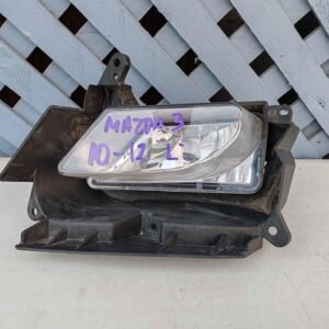 Neblinero izquierdo Mazda 3 2010 - 2012