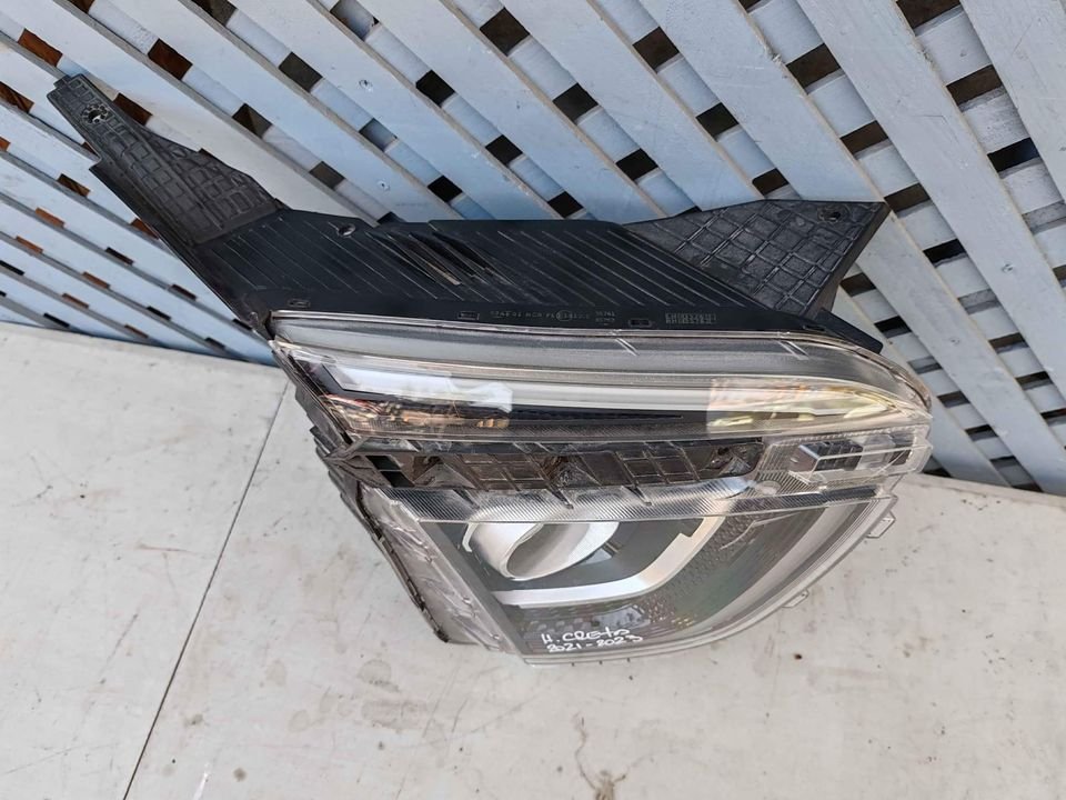 Óptico derecho Hyundai Creta 2021 - 2023 - Imagen 3