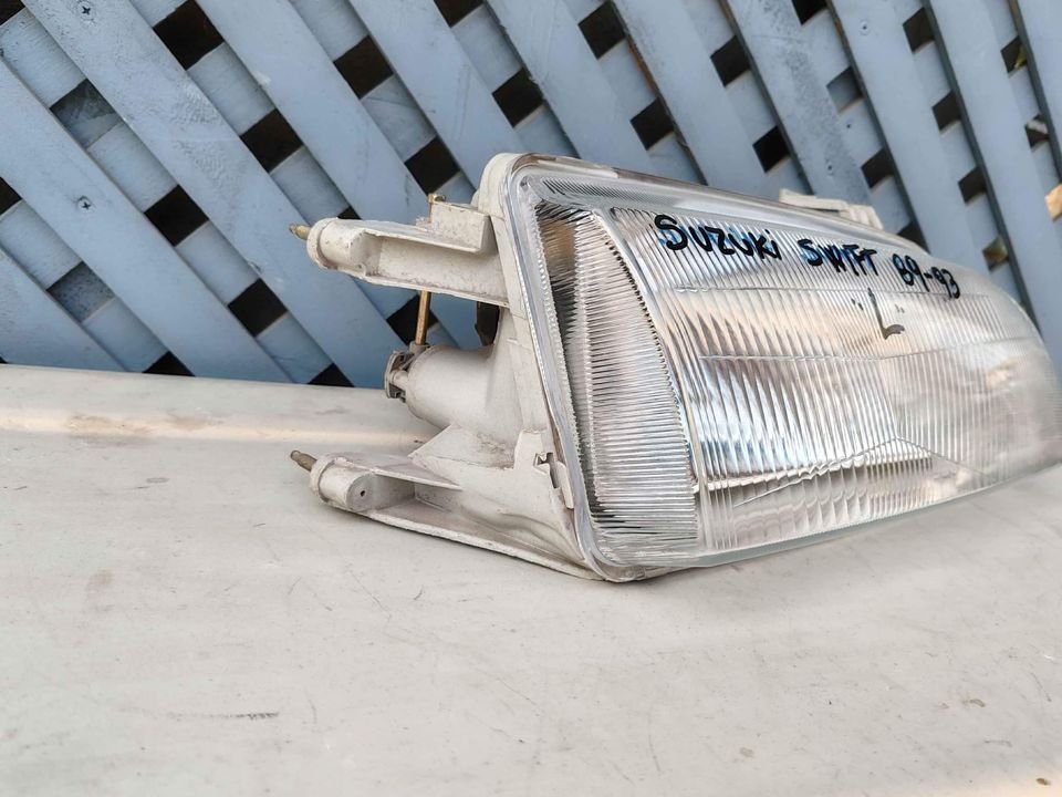 Óptico derecho Suzuki Swift 1989 - 1993 - Imagen 2