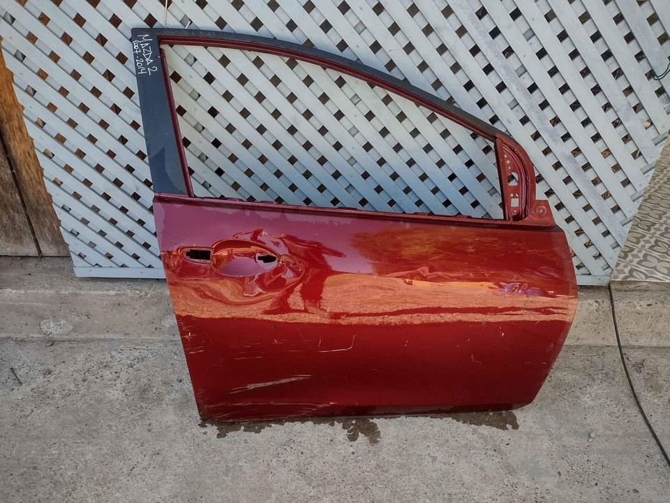 Puerta delantera derecha Mazda 2 2007 - 2014