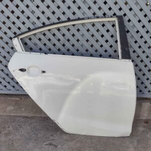 Puerta trasera derecha Kia Cerato 2013 - 2017