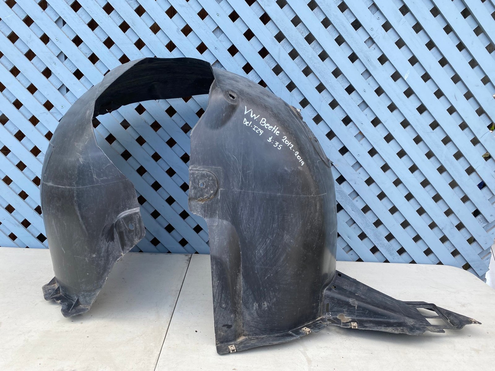 Guardafango delantero izquierdo Volkswagen Beetle 2012 - 2019