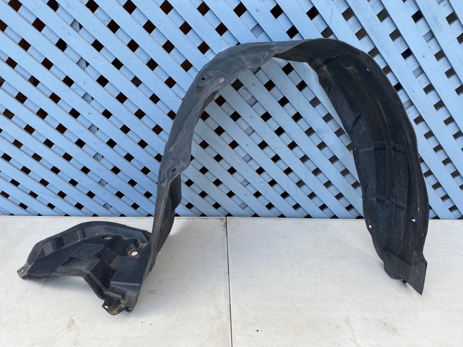 Guardafango delantero derecho Toyota Corolla 2008 - 2014
