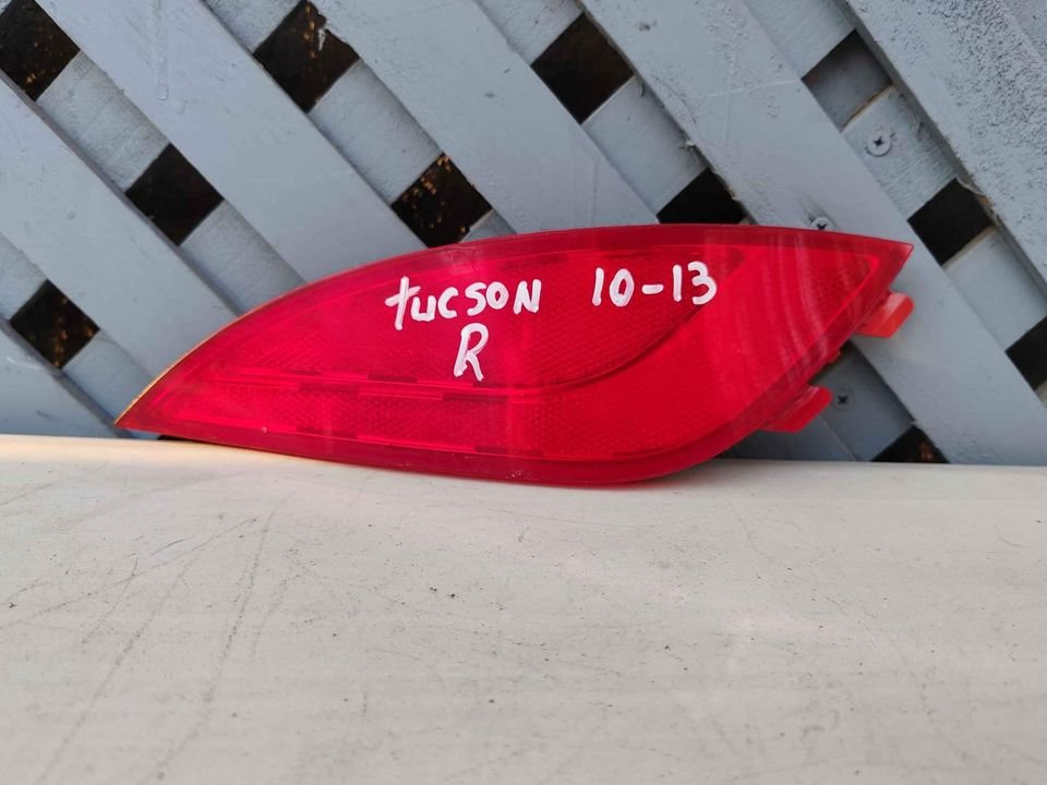 Mica derecha de parachoque trasero Hyundai Tucson 2011 - 2014