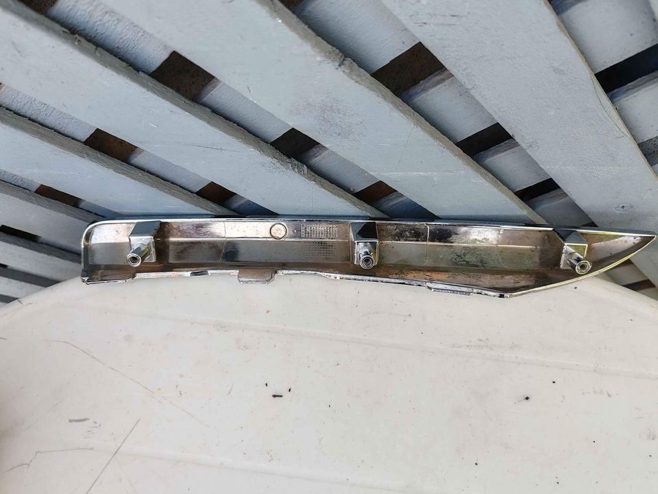 Bisel cromado de neblinero izquierdo Renault Koleos 2011 - 2014 - Imagen 5