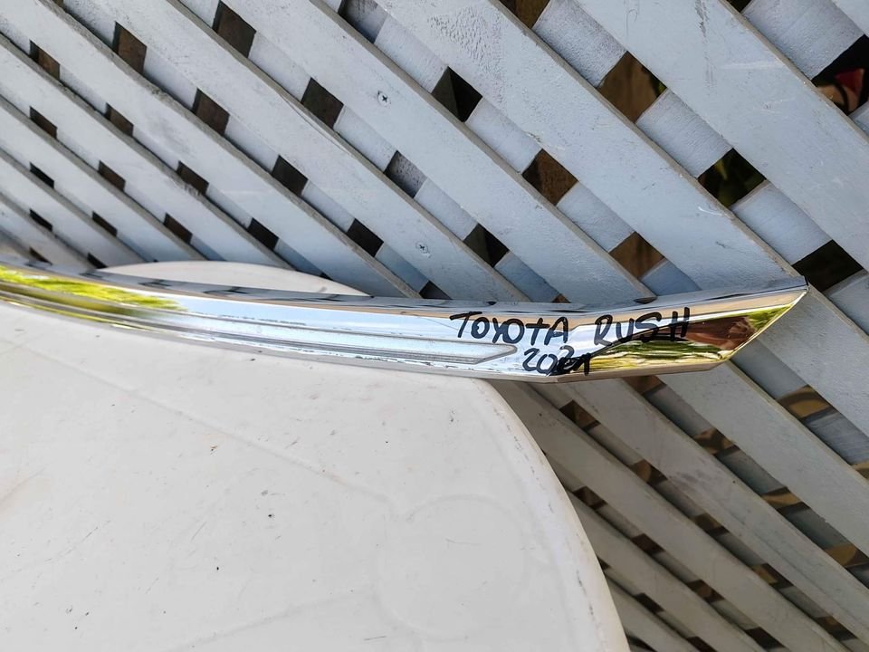 Bisel de máscara Toyota Rush 2021 - 2023 - Imagen 3