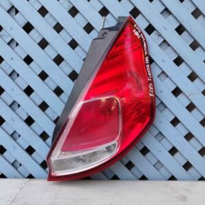 Foco trasero derecho Ford fiesta Hatchback 2014 - 2017