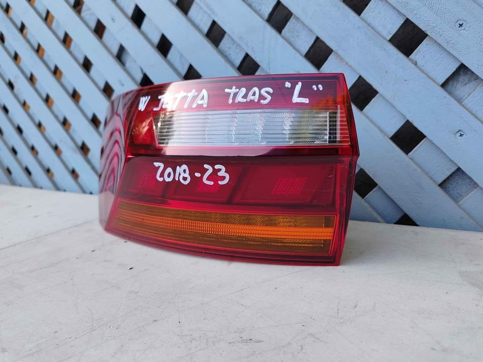 Foco trasero izquierdo Volkswagen Jetta 2018 - 2023 - Imagen 3