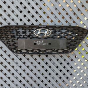 Máscara Hyundai Accent 2021 - 2023