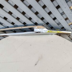 Moldura cromada de neblinero derecho Chery Tiggo 8 2018 - 2022