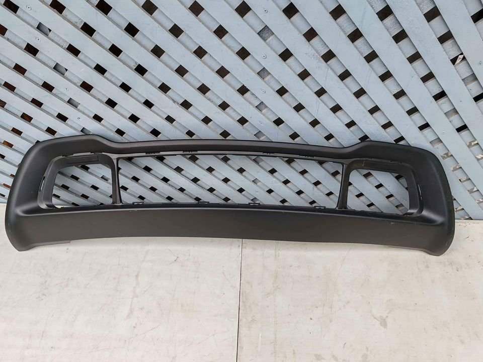 Moldura de parachoque delantero Jeep Grand Cherokee 2014 - 2017 - Imagen 2