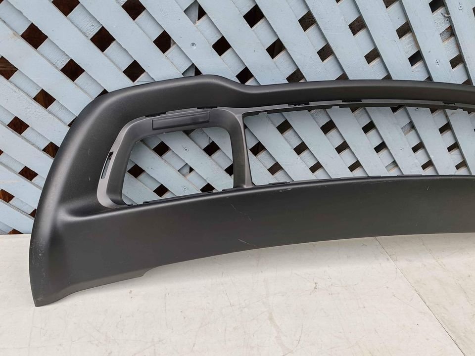 Moldura de parachoque delantero Jeep Grand Cherokee 2014 - 2017 - Imagen 4