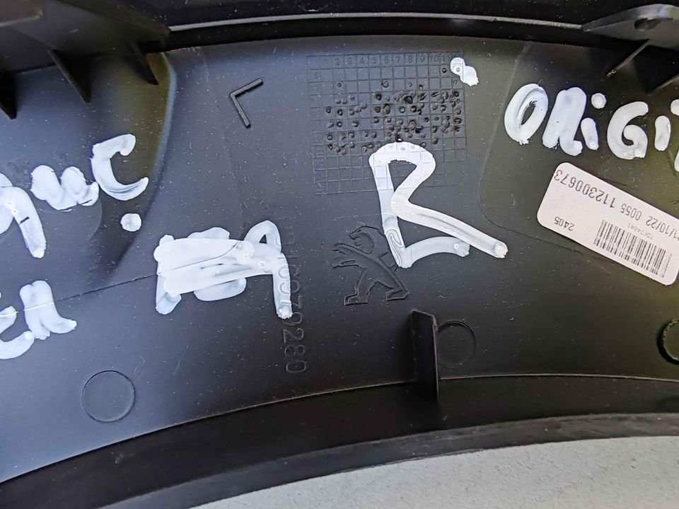 Moldura de parachoque delantero derecho Peugeot Rifter 2019 - 2024 - Imagen 4