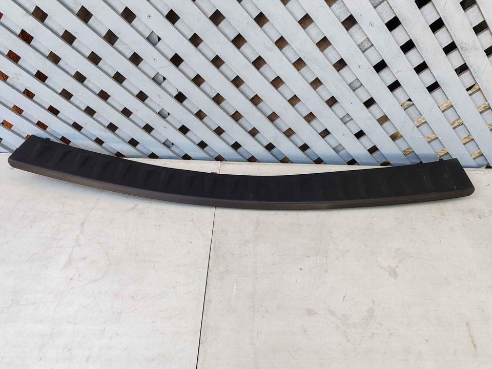 Moldura de parachoque trasero Hyundai Santa Fe 2006 - 2010