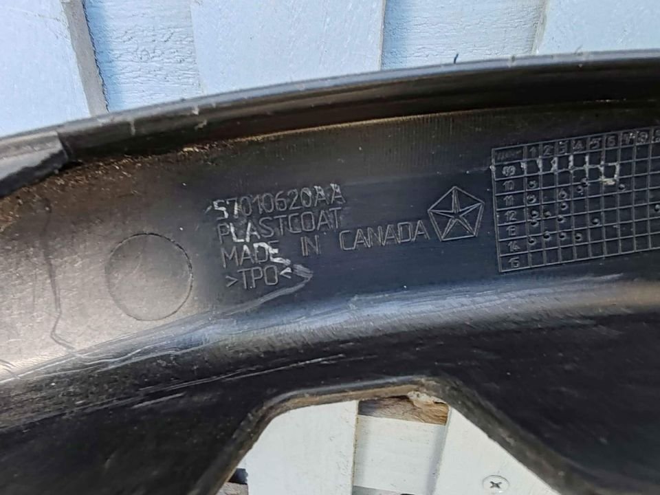 Moldura delantera derecha Dodge Durango 2011 - 2021 - Imagen 4