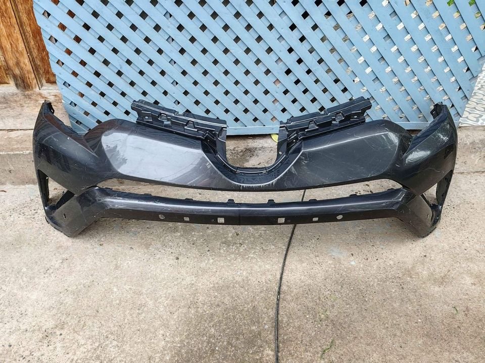 Parachoque delantero Toyota Rav4 2016 - 2018 - Imagen 5
