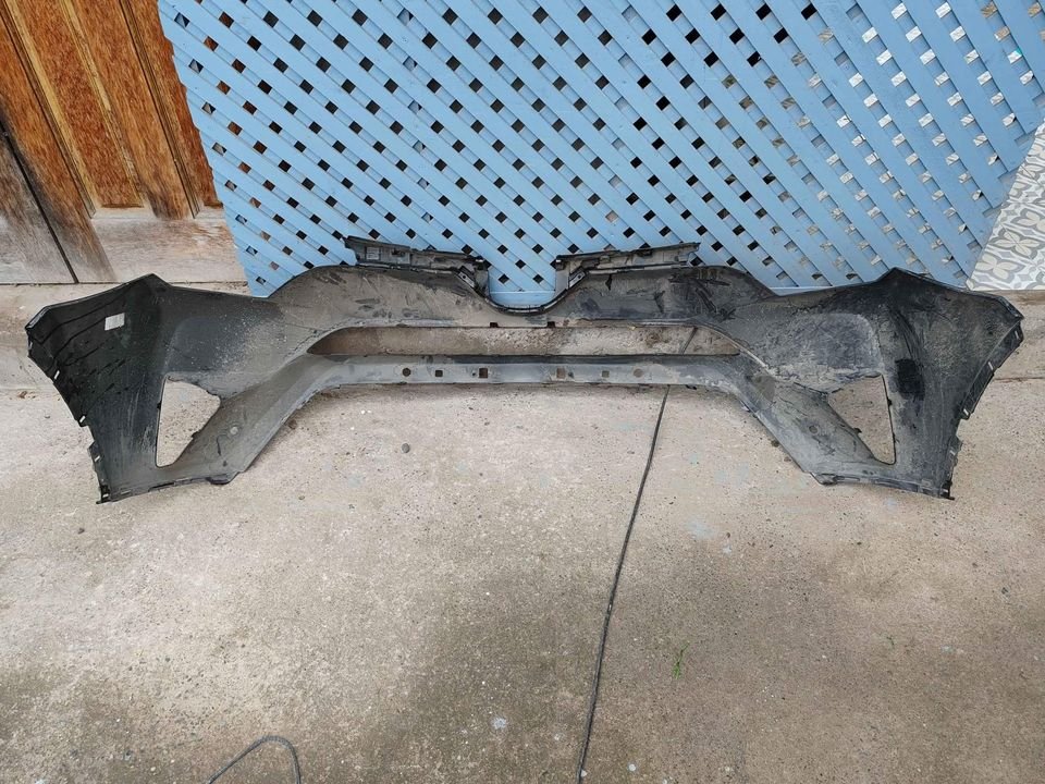 Parachoque delantero Toyota Rav4 2016 - 2018 - Imagen 8