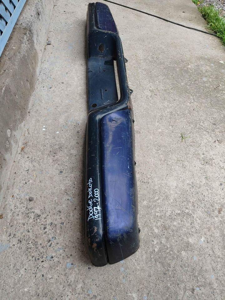 Parachoque trasero Dodge Dakota 1997 - 2000 - Imagen 3