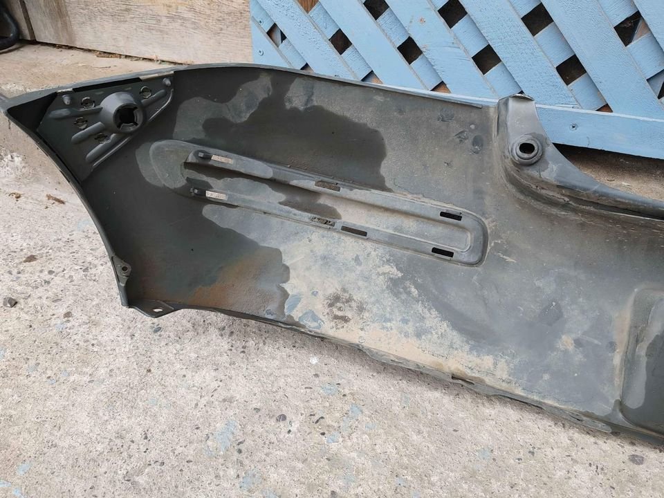 Parachoque trasero Toyota Yaris Sport 2003 - 2005 - Imagen 7