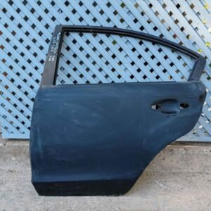 Puerta trasera izquierda Subaru Impreza 2013 - 2016