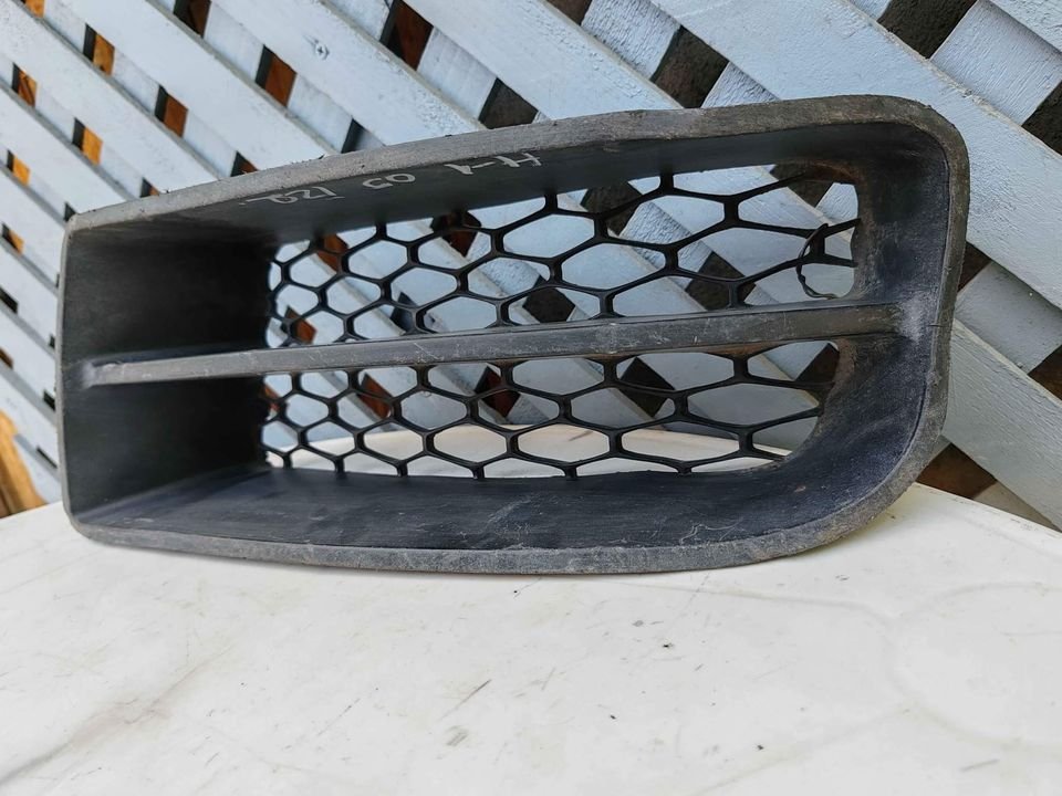 Rejilla izquierda de parachoque Hyundai H1 2005 - 2007 - Imagen 2