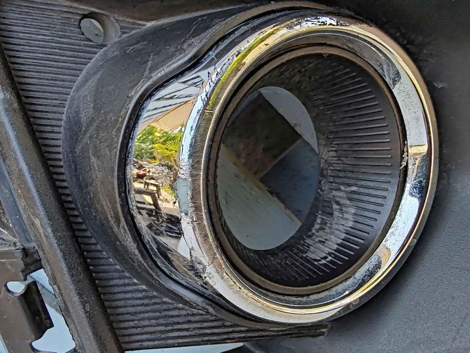 Tapa de neblinero derecho Kia Rio 4 y 5 2022 - 2023 - Imagen 2