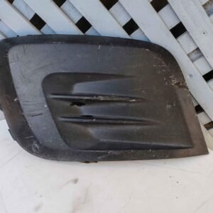 Tapa de neblinero derecho Peugeot Partner y Citroen Berlingo 2015 - 2018