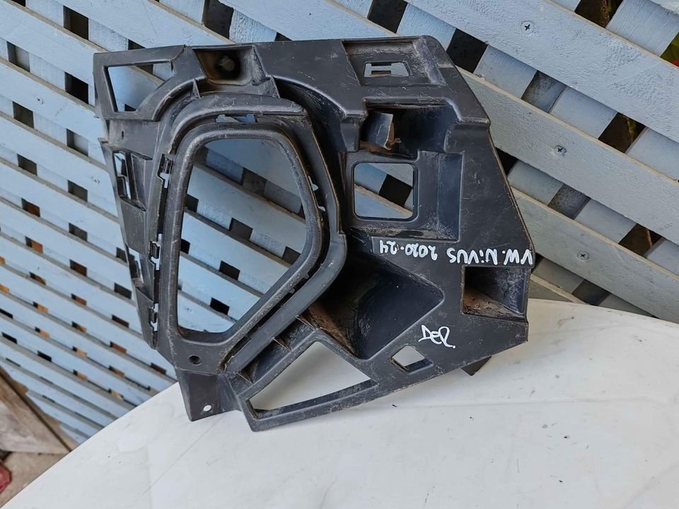 Tapa de neblinero derecho Volkswagen Nivus 2020 - 2024 - Imagen 3