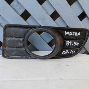 Tapa de neblinero izquierdo Mazda BT50 2008 - 2010