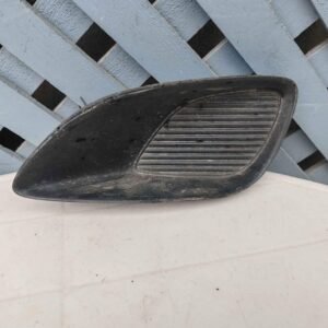 Tapa de neblinero izquierdo Toyota Yaris 2007 - 2012