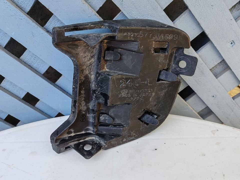Tapa de parachoque trasero izquierdo Subaru Impreza 2008 - 2012 - Imagen 4