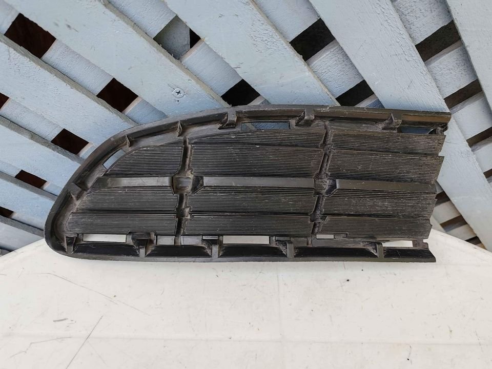 Tapas de rejilla de parachoque Toyota Rav4 2012 - 2015 - Imagen 3