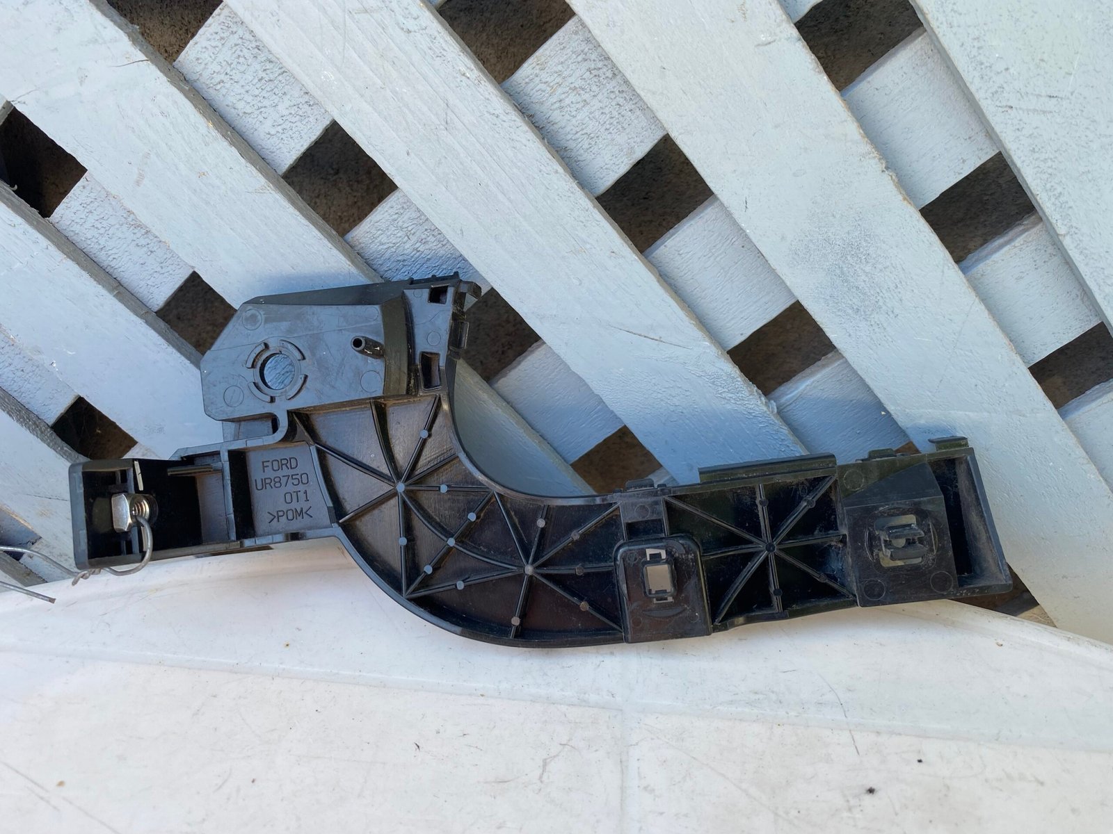 Mensula delantera derecha Ford Ranger 2006 - 2011 - Imagen 2