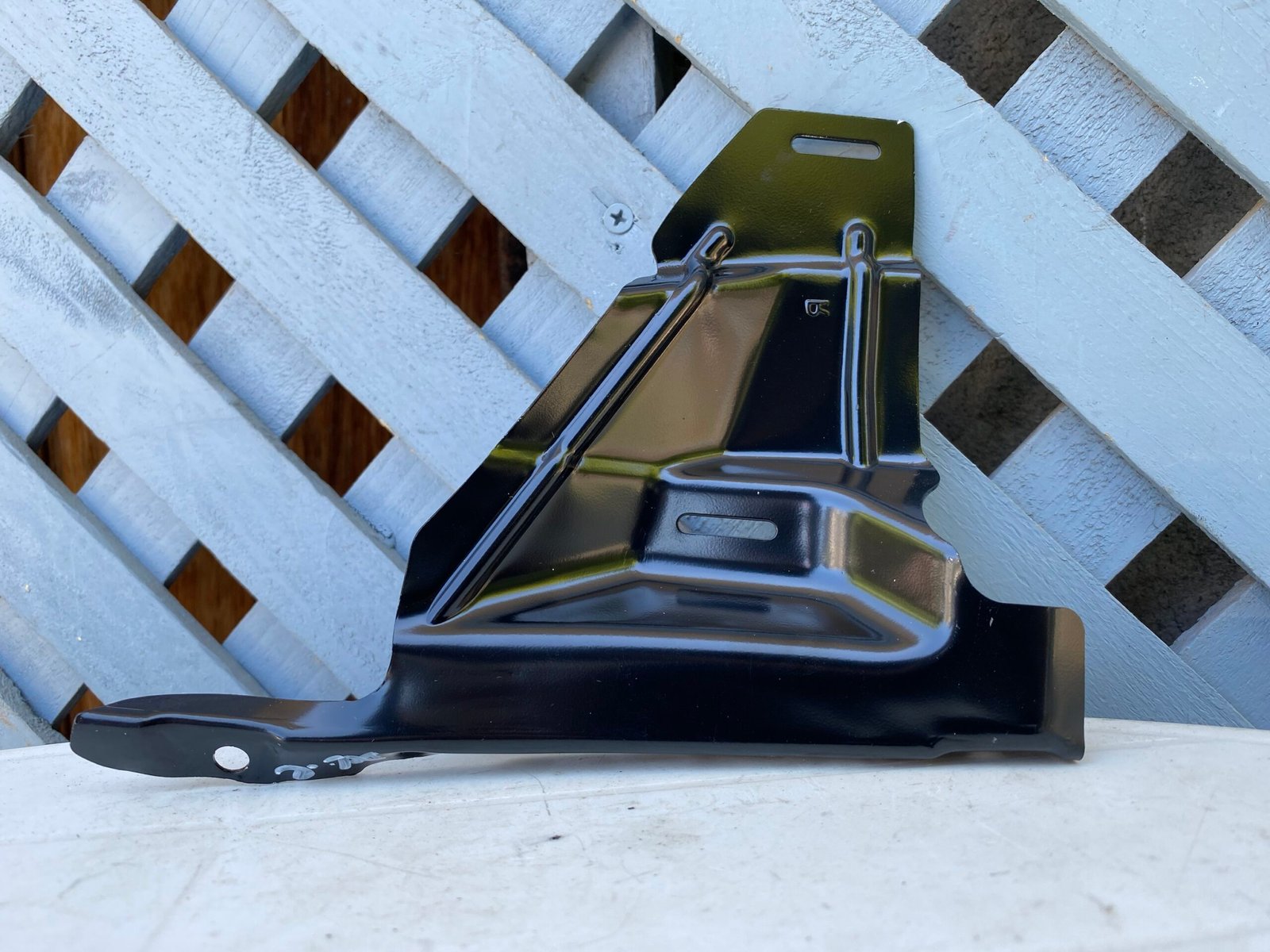 Mensula delantera derecha Ssangyong Actyon 2006 - 2012
