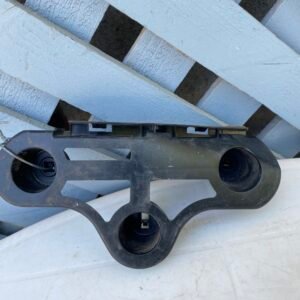 Mensula delantera derecha Toyota Tundra 2007 - 2013
