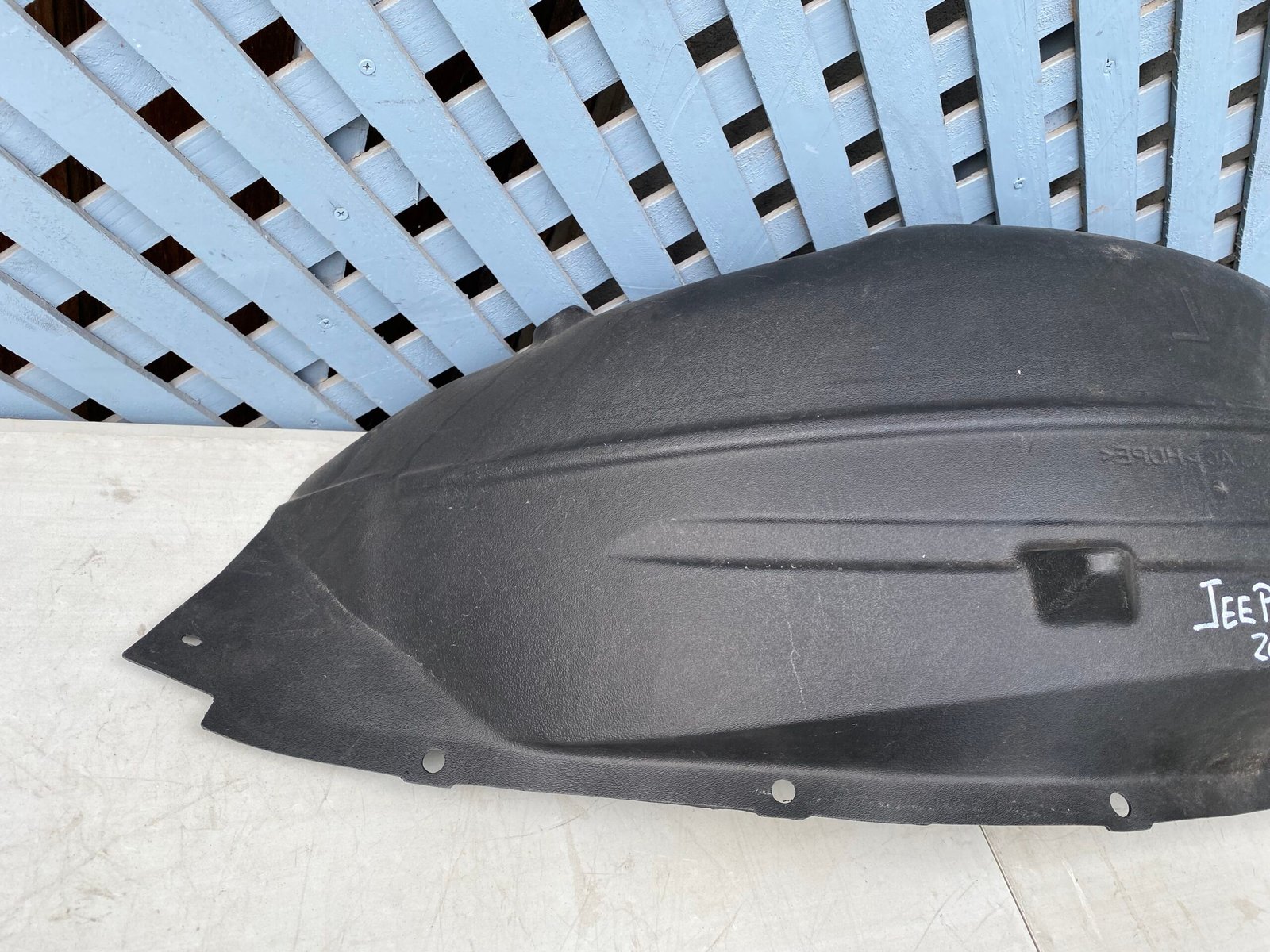 Guardafango trasero izquierdo Jeep Wrangler Rubicon 2018 - 2024 - Imagen 2