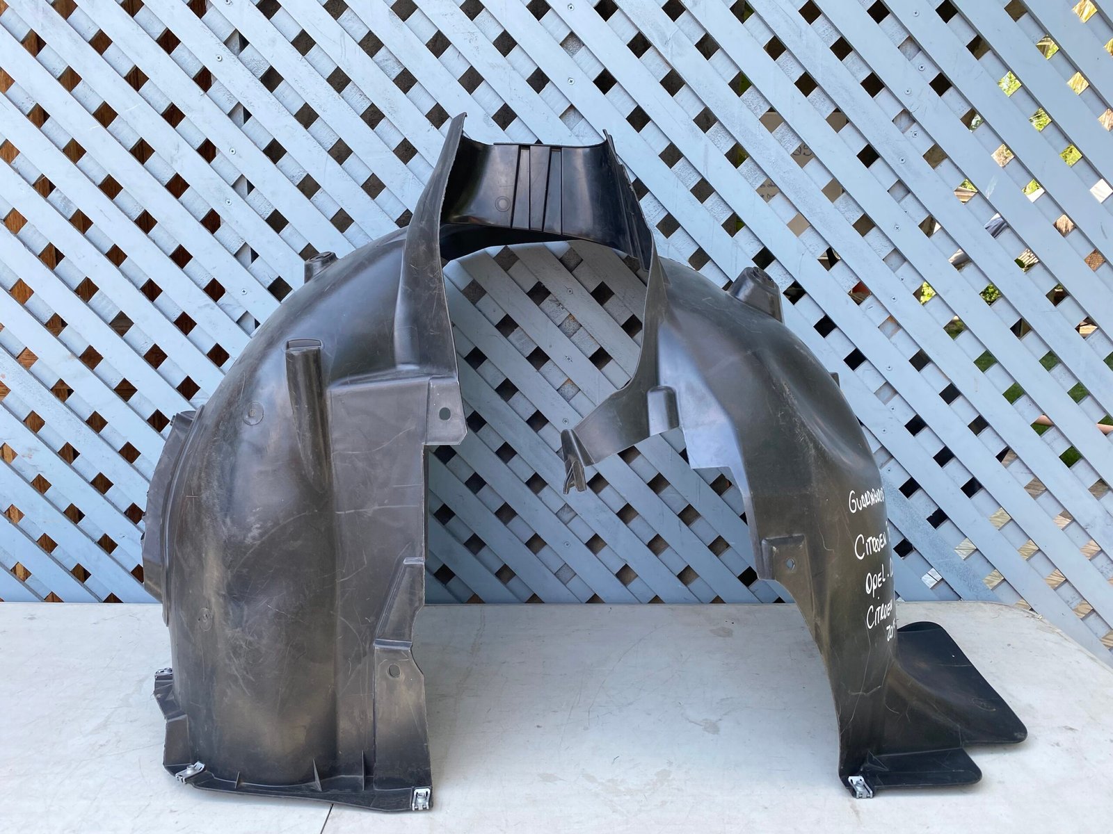 Guardafango delantero derecho Citroen Berlingo / Citroen Rifter / Opel Combo 2019 - 2024