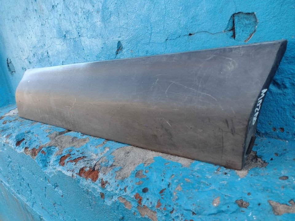 Moldura de puerta delantera derecha Mazda cx9 2006 - 2015 - Imagen 4