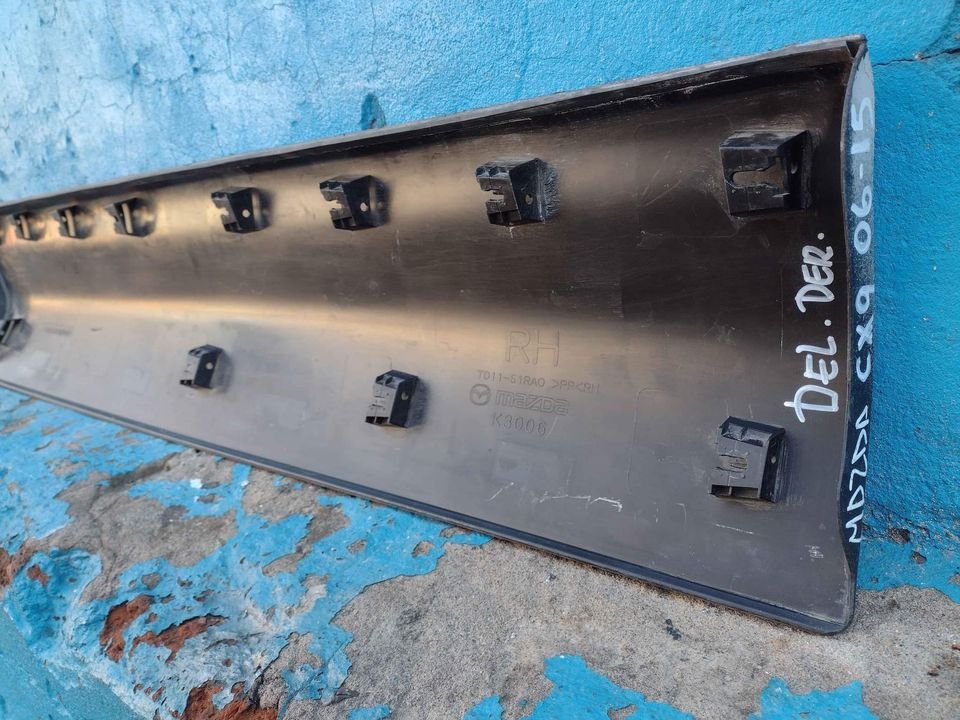 Moldura de puerta delantera derecha Mazda cx9 2006 - 2015 - Imagen 7