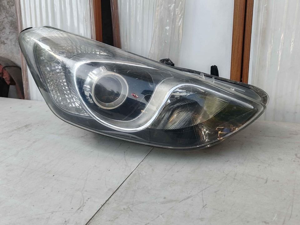 Optico derecho Hyundai i30 2013 - 2017 - Imagen 2