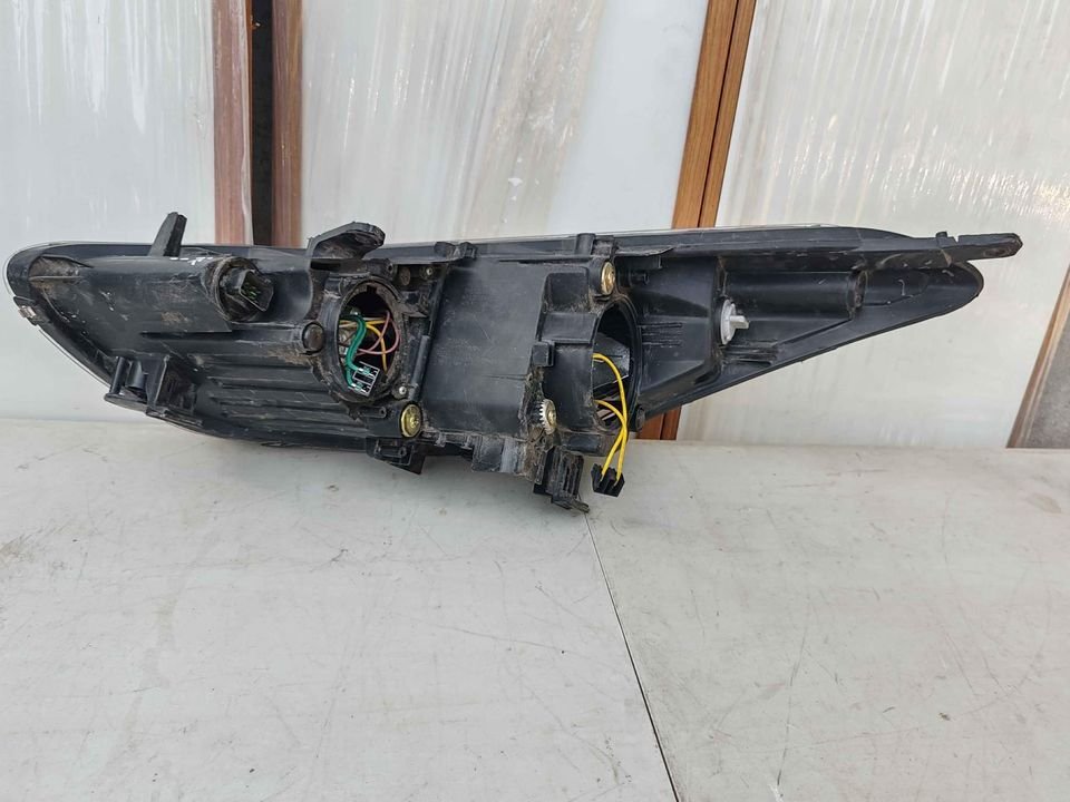 Optico derecho Hyundai i30 2013 - 2017 - Imagen 6