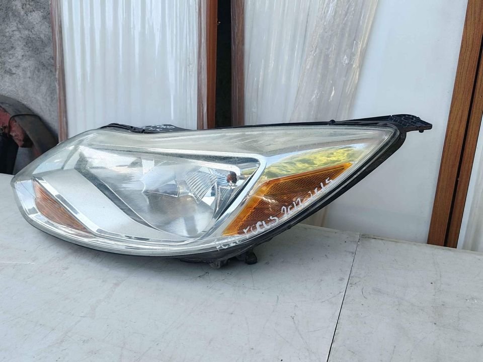 Optico izquierdo Ford Focus 2012 - 2015 - Imagen 2