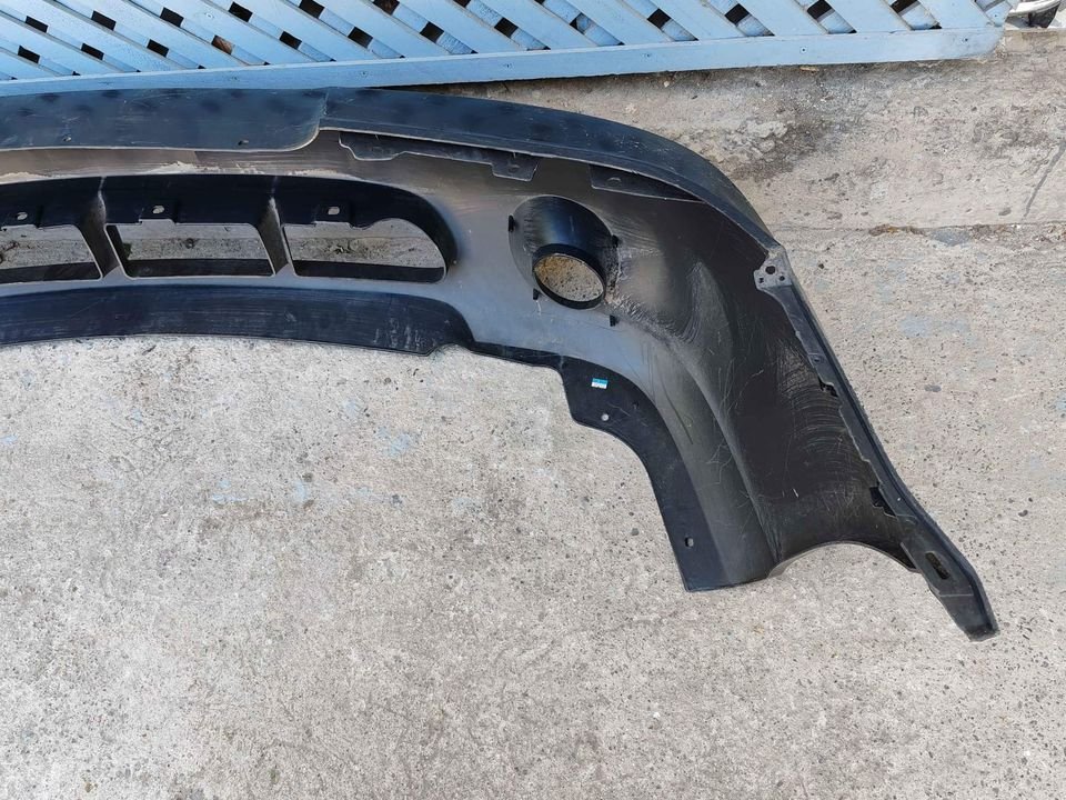 Parachoque delantero Kia Carnival 2002 - 2005 - Imagen 6
