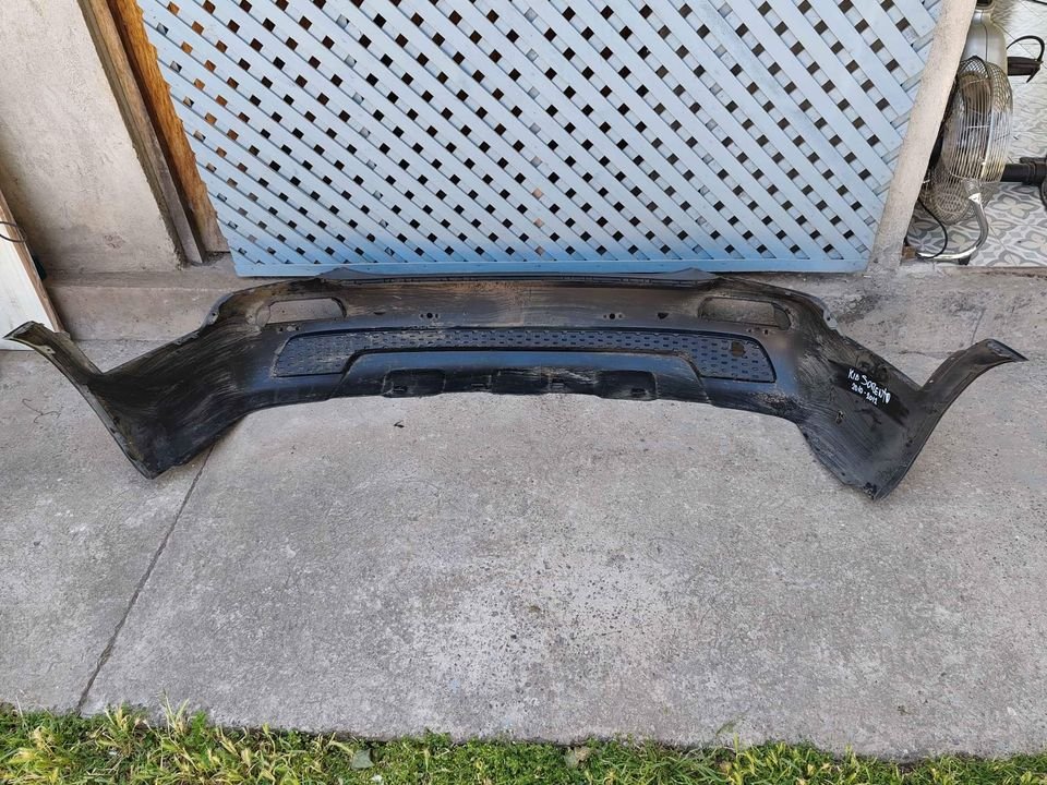 Parachoque trasero Kia Sorento 2010 - 2012 - Imagen 9